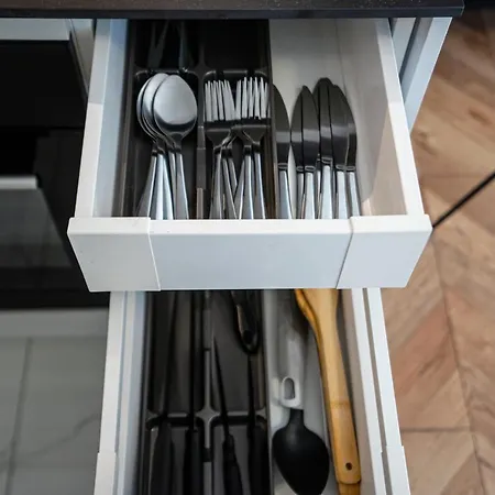 Kasprzaka 29A Business Apartments N1 - Parking, Balcony, Targi Expo - By Rentujemy Apartment Warsaw