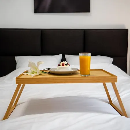 Kasprzaka 29A Business Apartments N1 - Parking, Balcony, Targi Expo - By Rentujemy Apartment Warsaw