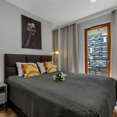 Kasprzaka 29A Business Apartments N1 - Parking, Balcony, Targi Expo - By Rentujemy Apartment