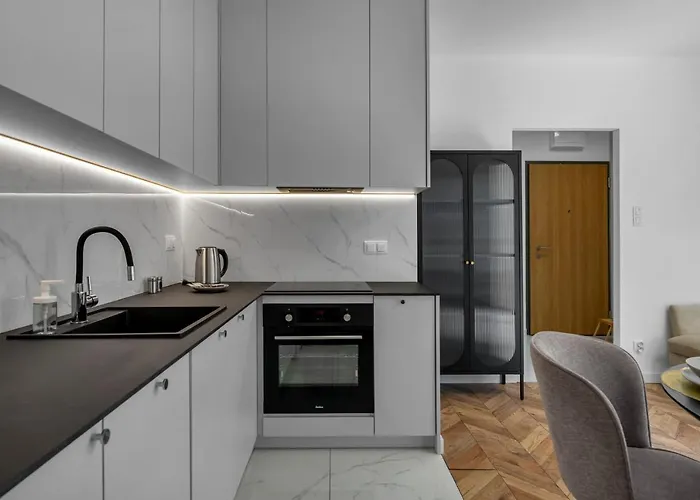 Kasprzaka 29a Business N1 - Parking, Balcony, Targi Expo - By Rentujemy شقة *